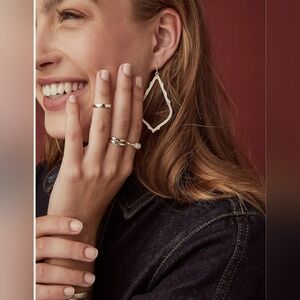 Kendra Scott Sophee Rose Gold Drop  Earrings Holiday Party Earrings